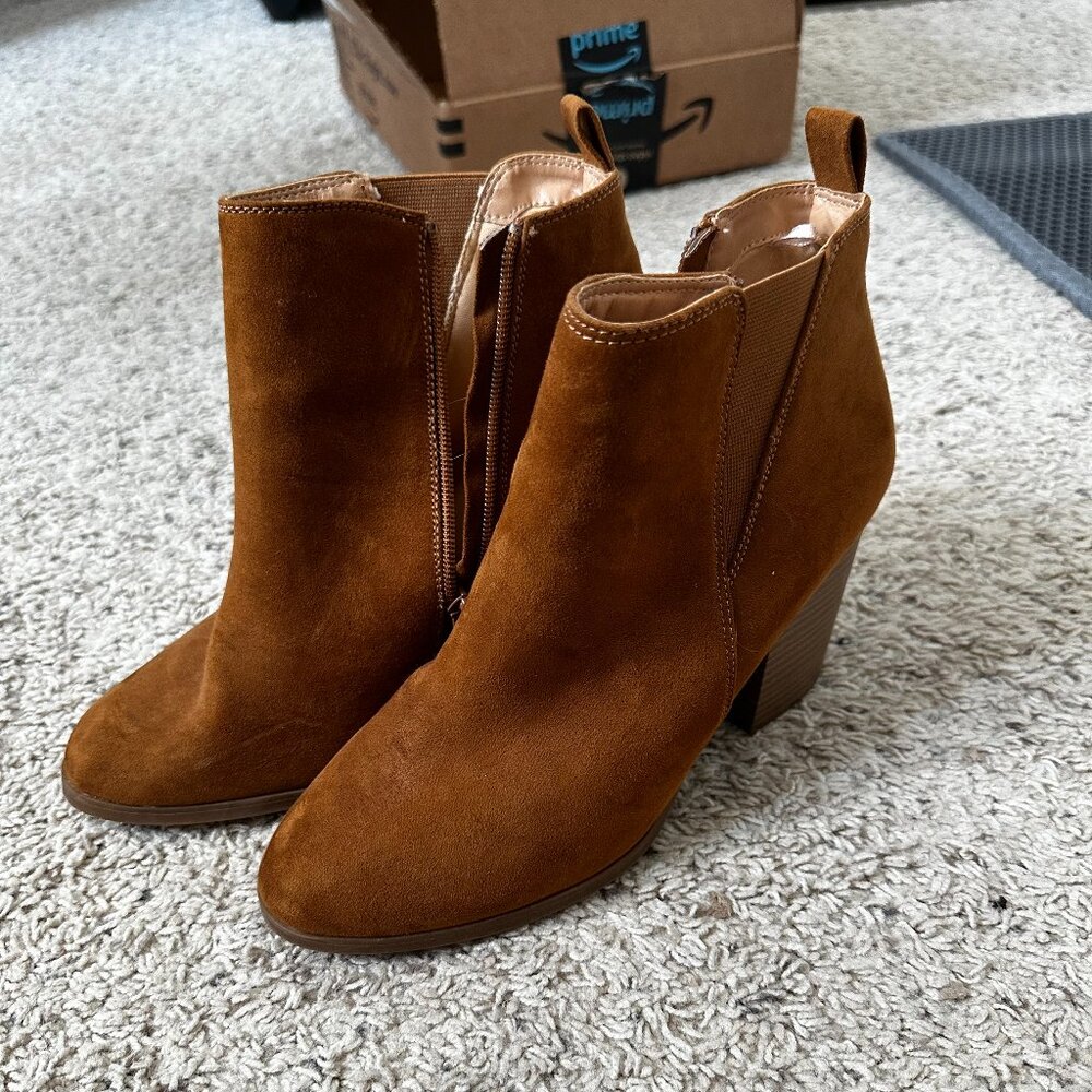 Express Heeled Booties Size 9